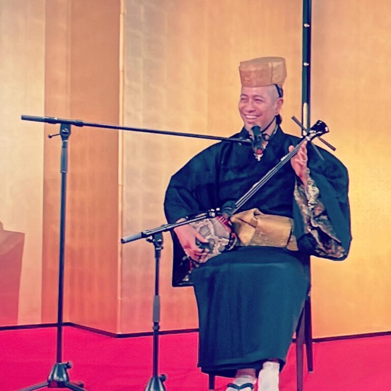 値下げ断行 12.800円 沖縄三線専用 鉄木 荒割ち角材 三線創りに